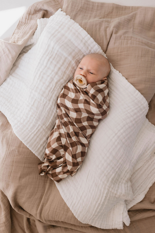 Infant Swaddle |Groovy Gingham ๐ชฉ