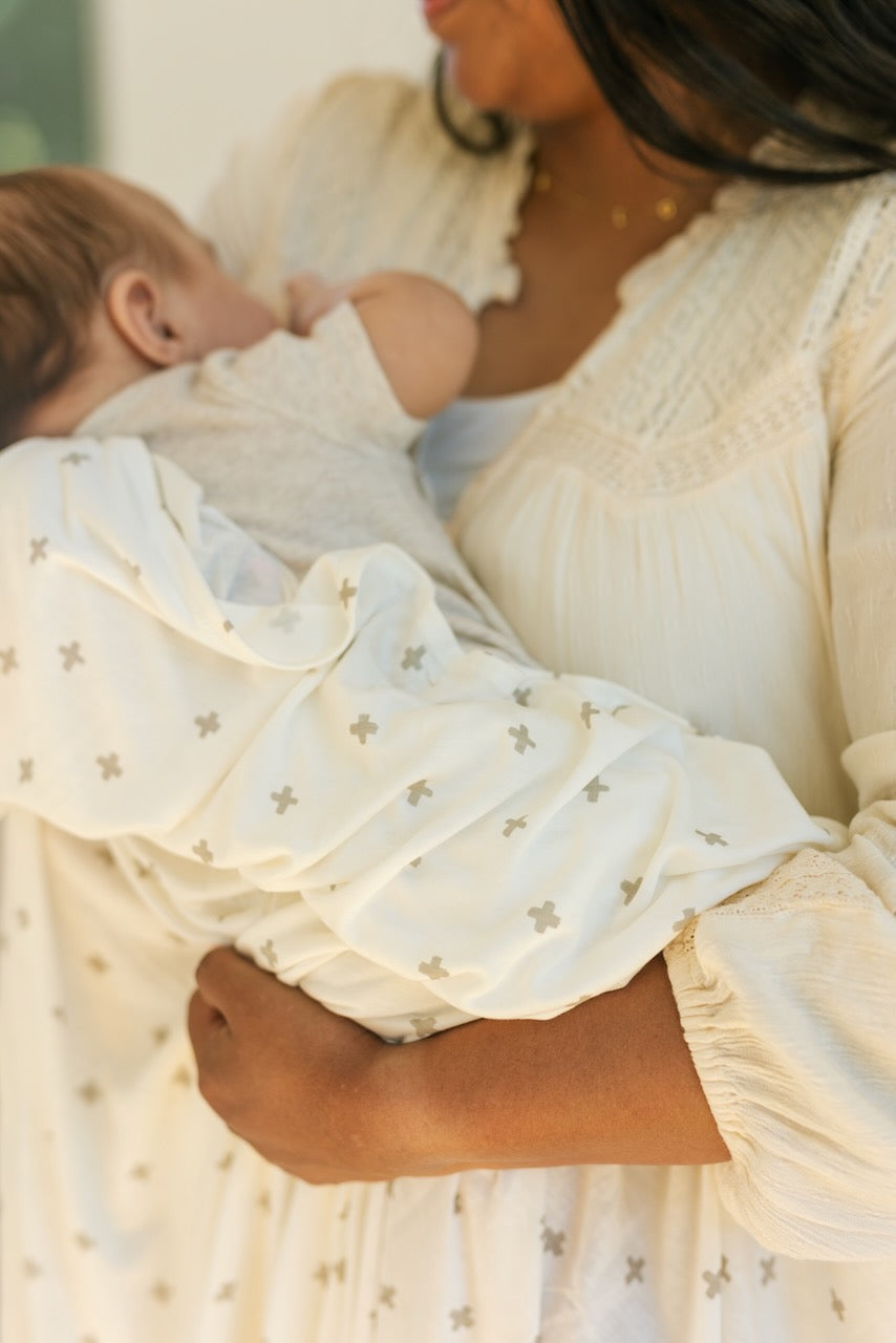 Cross Swaddle | ROOLEE