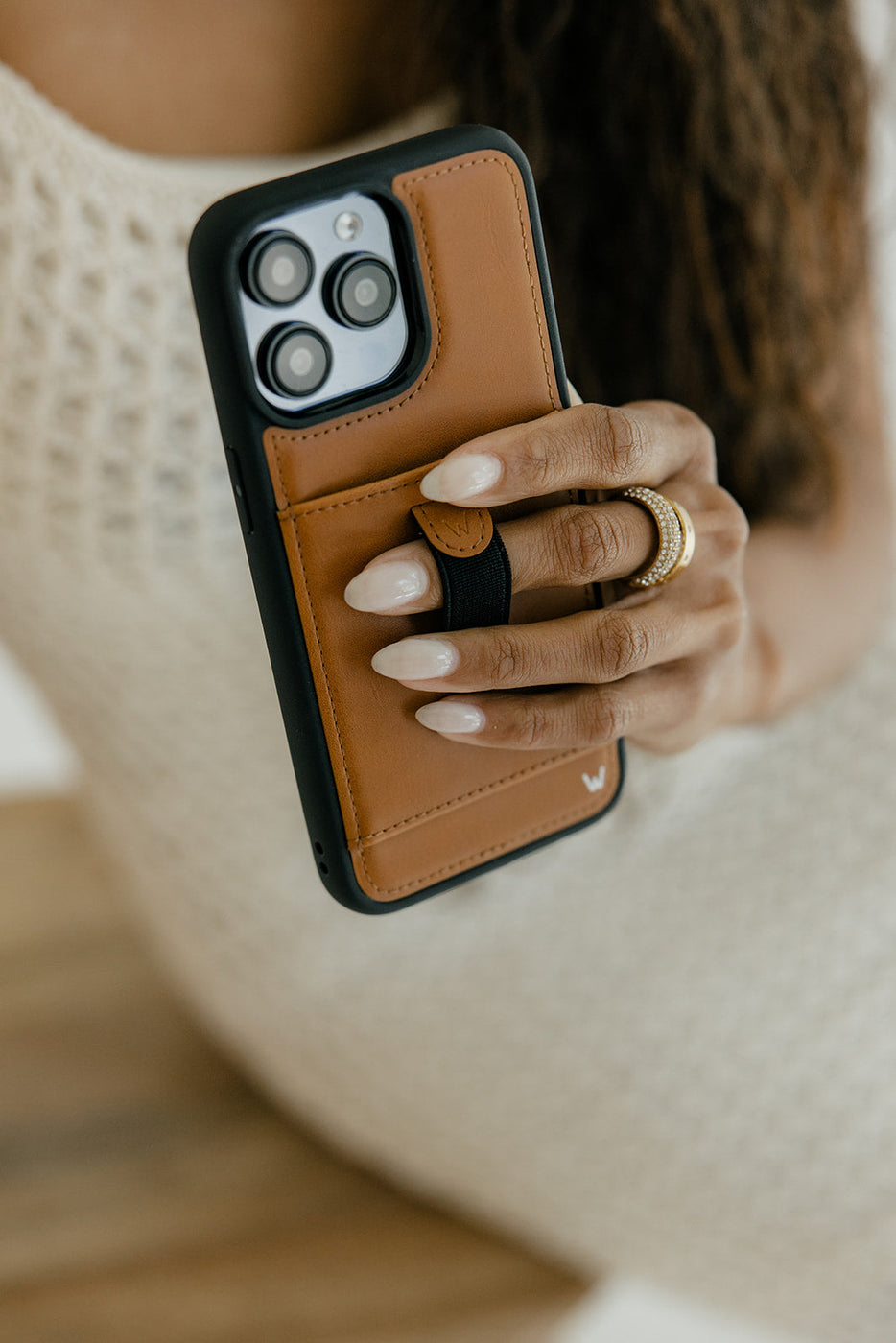 Russet Brown Loop Case