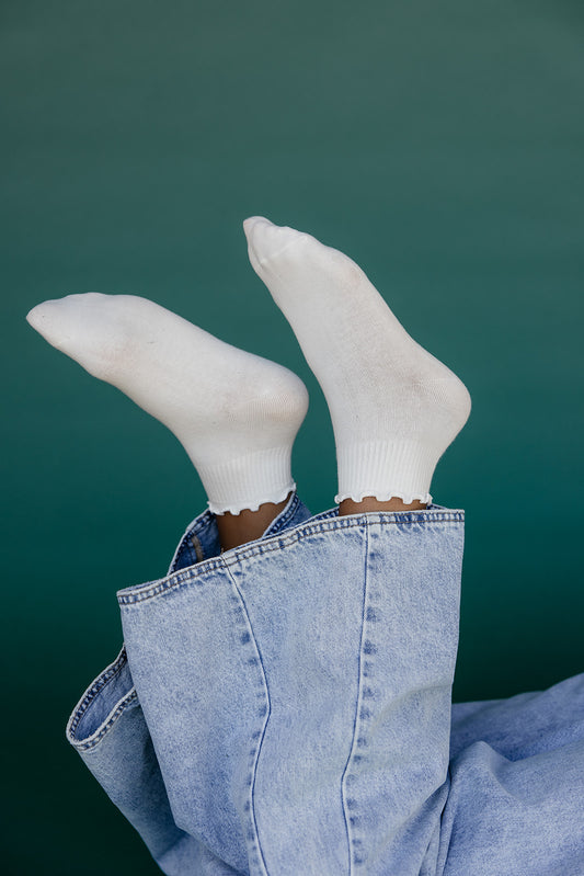 Sweet Pea Ruffle Socks