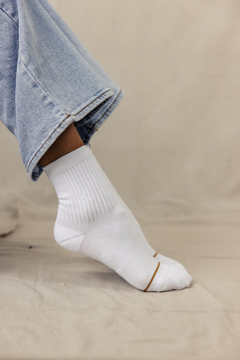 Blanc Classic Socks