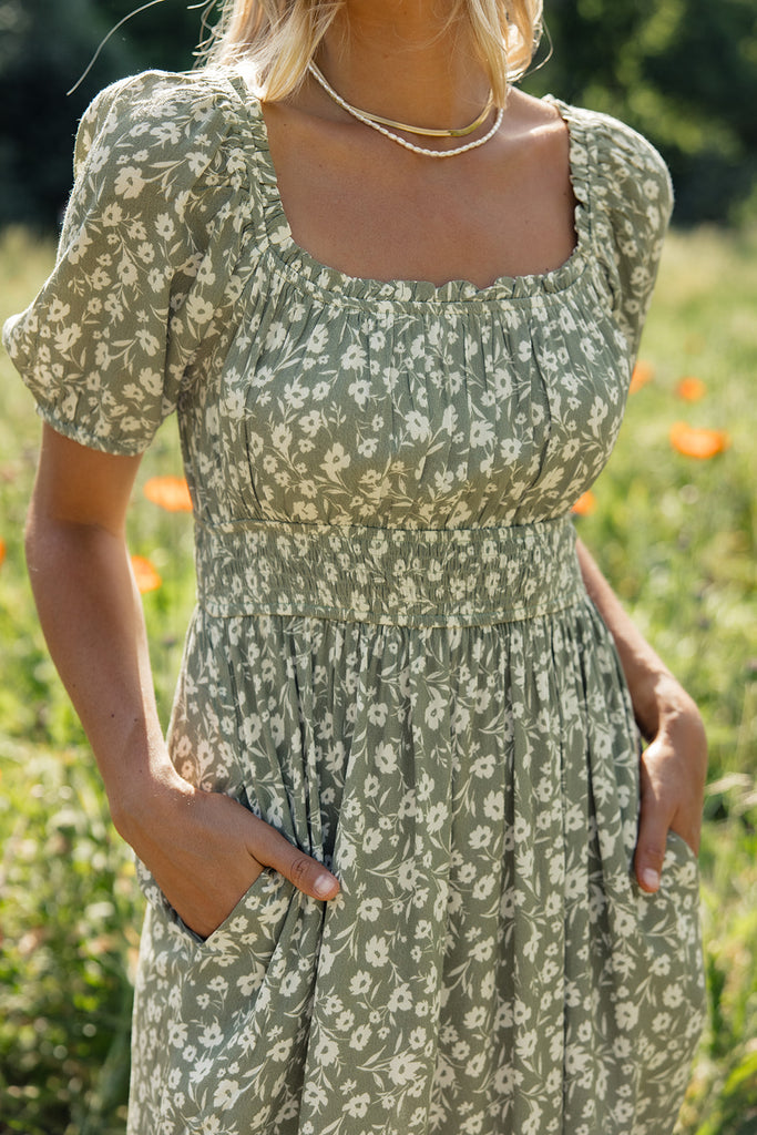 Fairy Lights Scoop Neck Dress