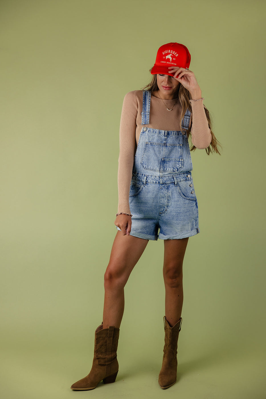 a woman in a red hat