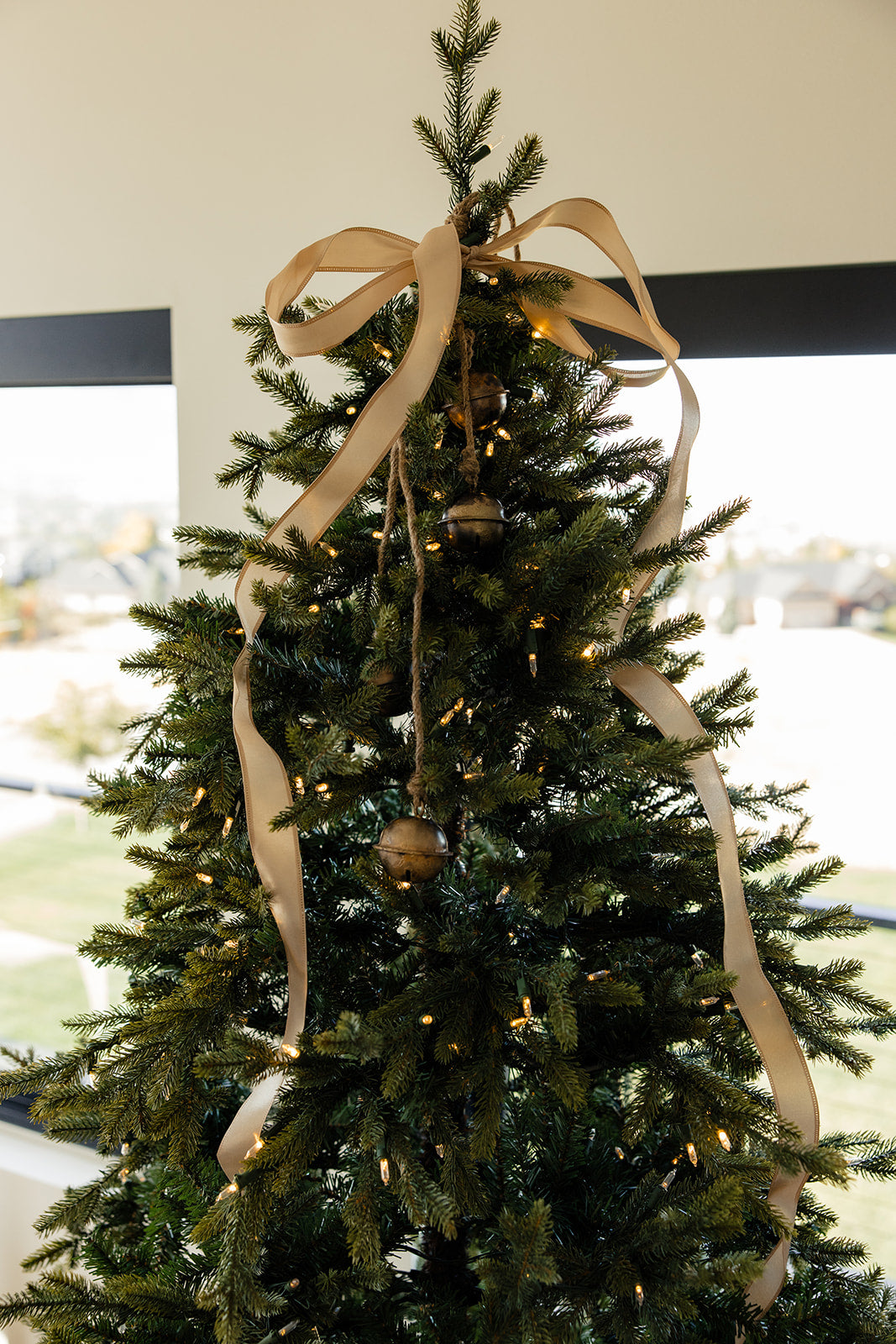 Under the Tree Round Hanging Bells