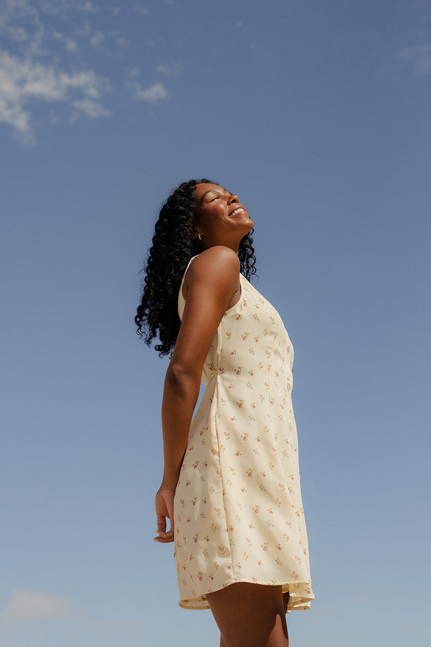 Sunshine and Sweethearts Button Dress