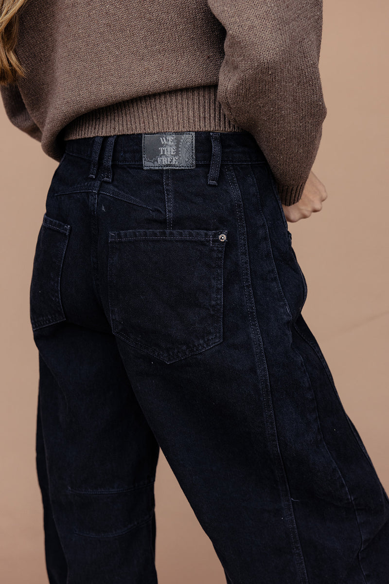 Mid Rise Loose Barrel Jeans main image 1