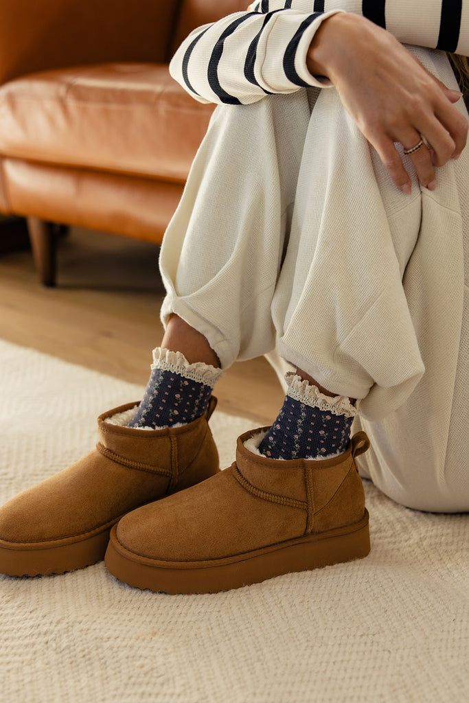 Free People Rosebud Waffle Knit Ankle Socks