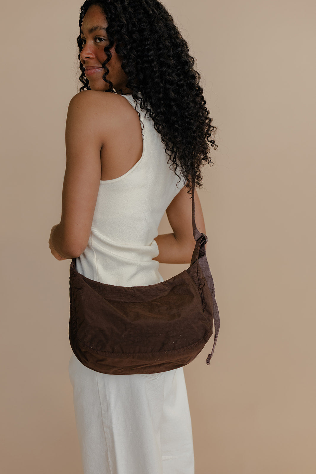 BAGGU Medium Nylon Crescent Bag