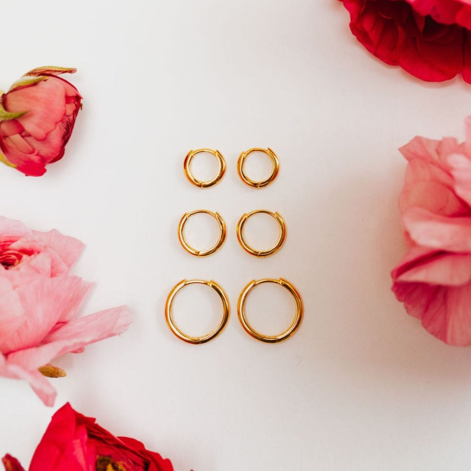 Olivia Essential Hoops