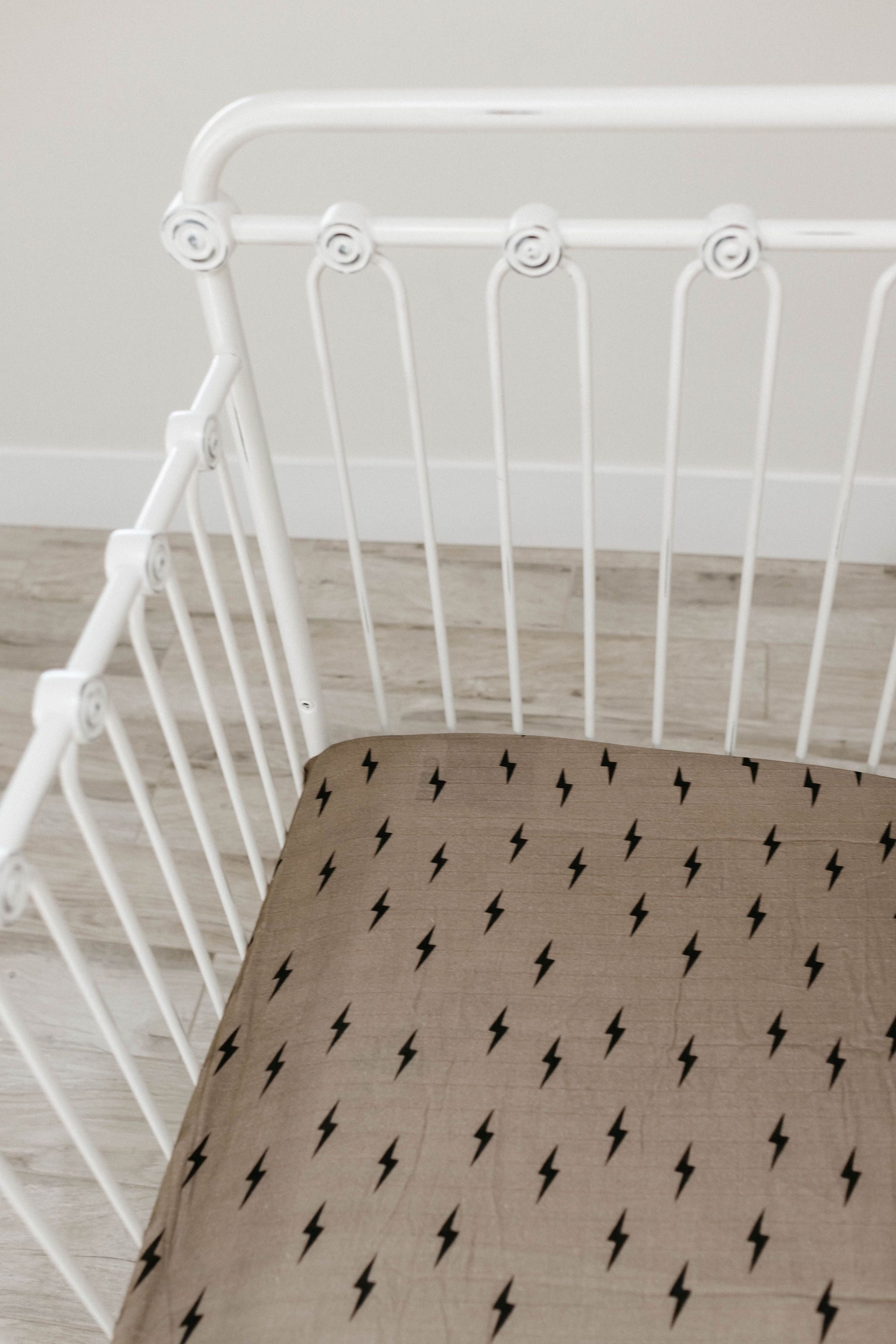 Muslin Crib Sheet | Lightning Bolt | PRE-ORDER Arrives Late May