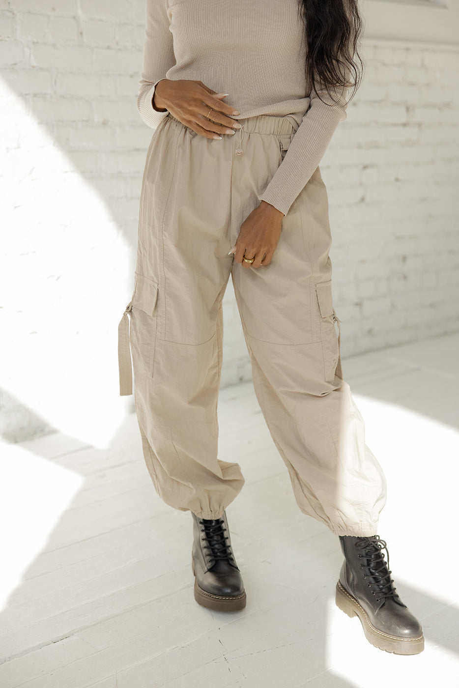 NWT Pull & Bear High Rise Womens Cargo Pants Khaki Beige Size 8 Wide Leg  $119 | eBay