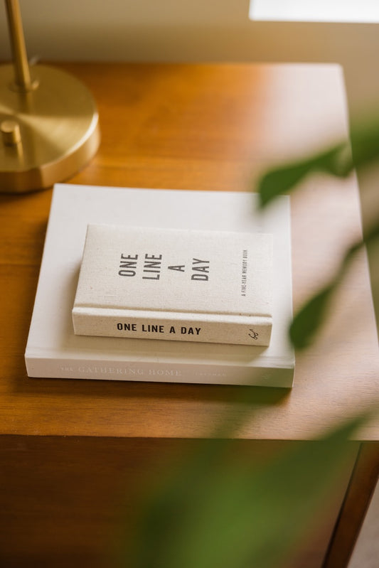 One Line A Day: A Five Year Memory Book