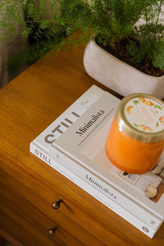 Minimalista: Your Step By Step Guide to a Better Home, Wardrobe, and Life