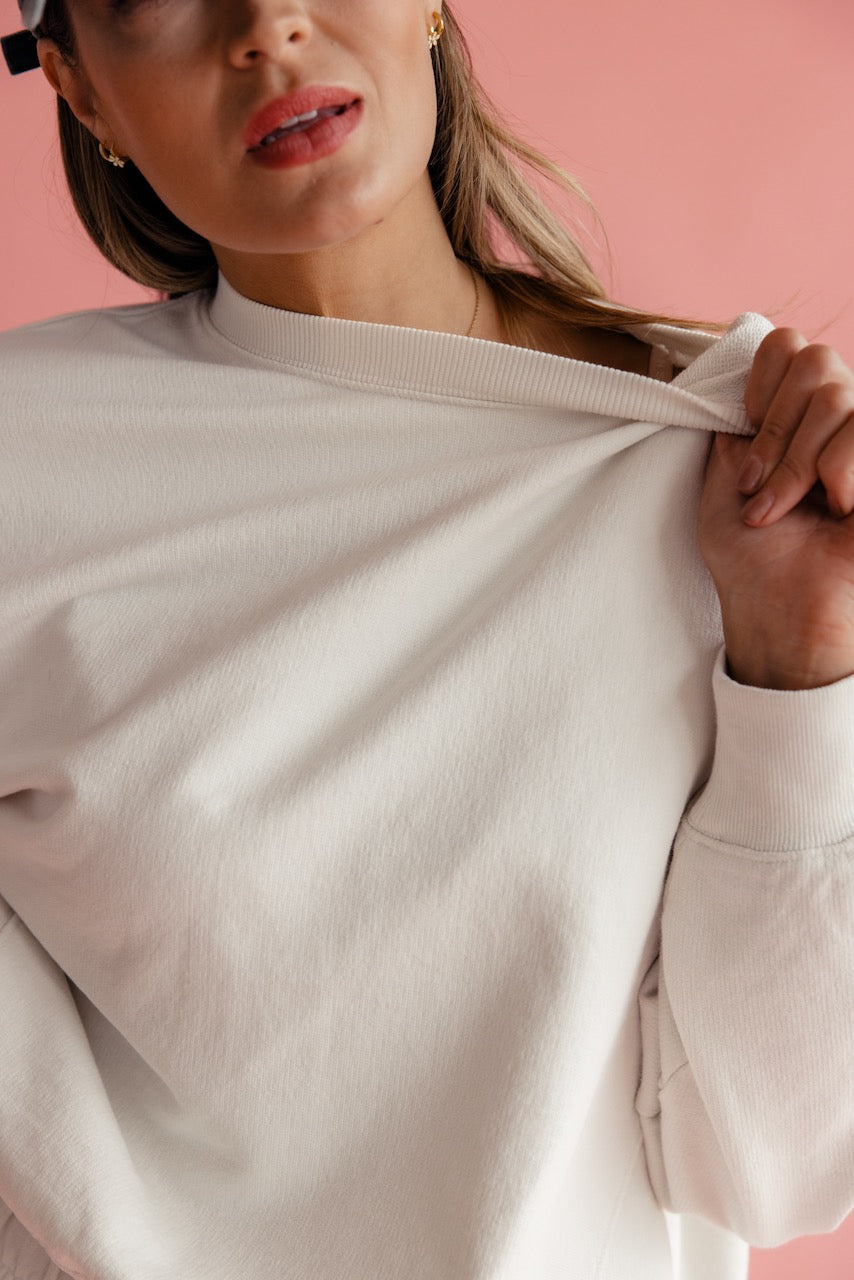 Luna Slouchy Pullover