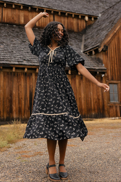 Jill Ruffle Tie Dress – ROOLEE