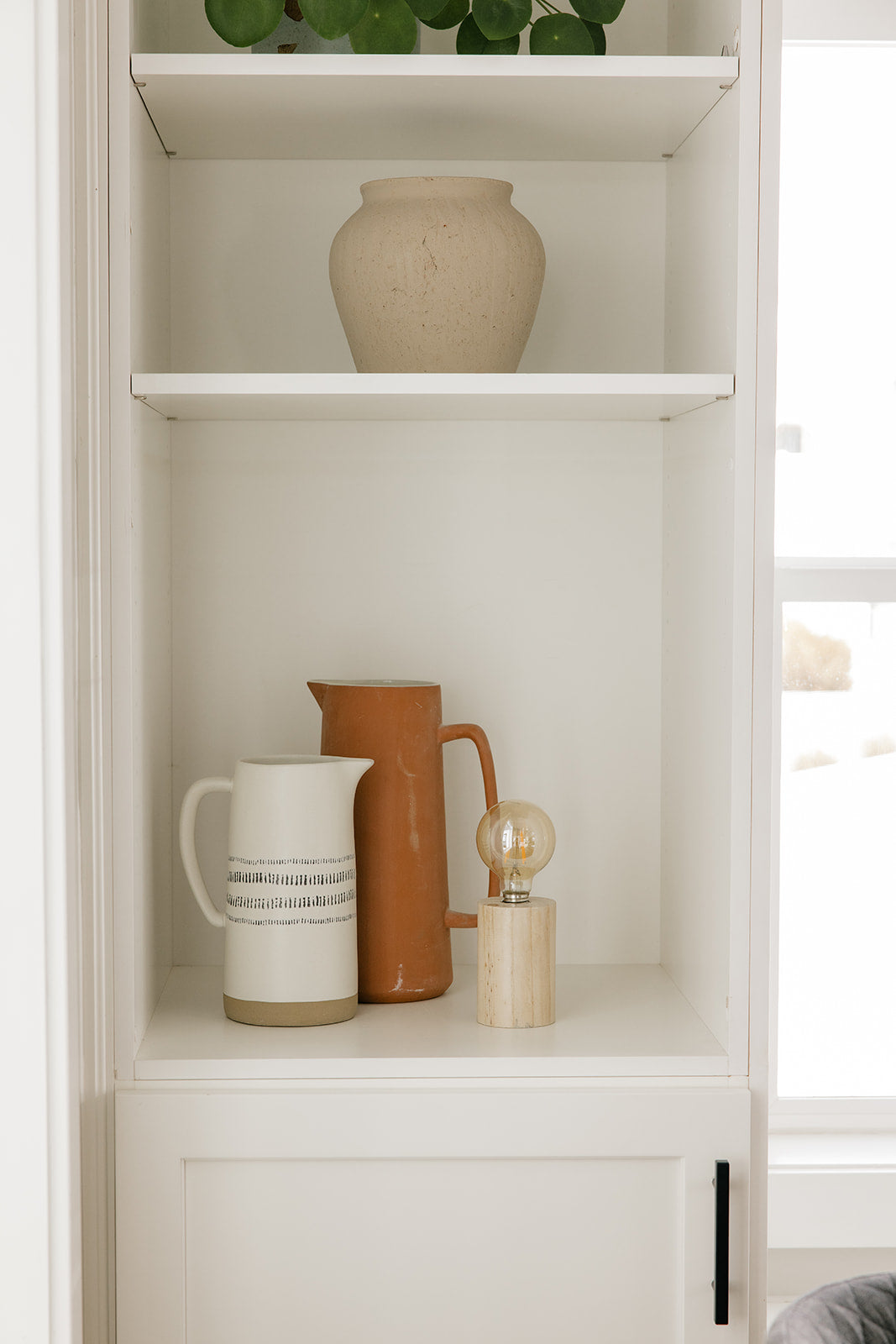 Helia Round Accent Light