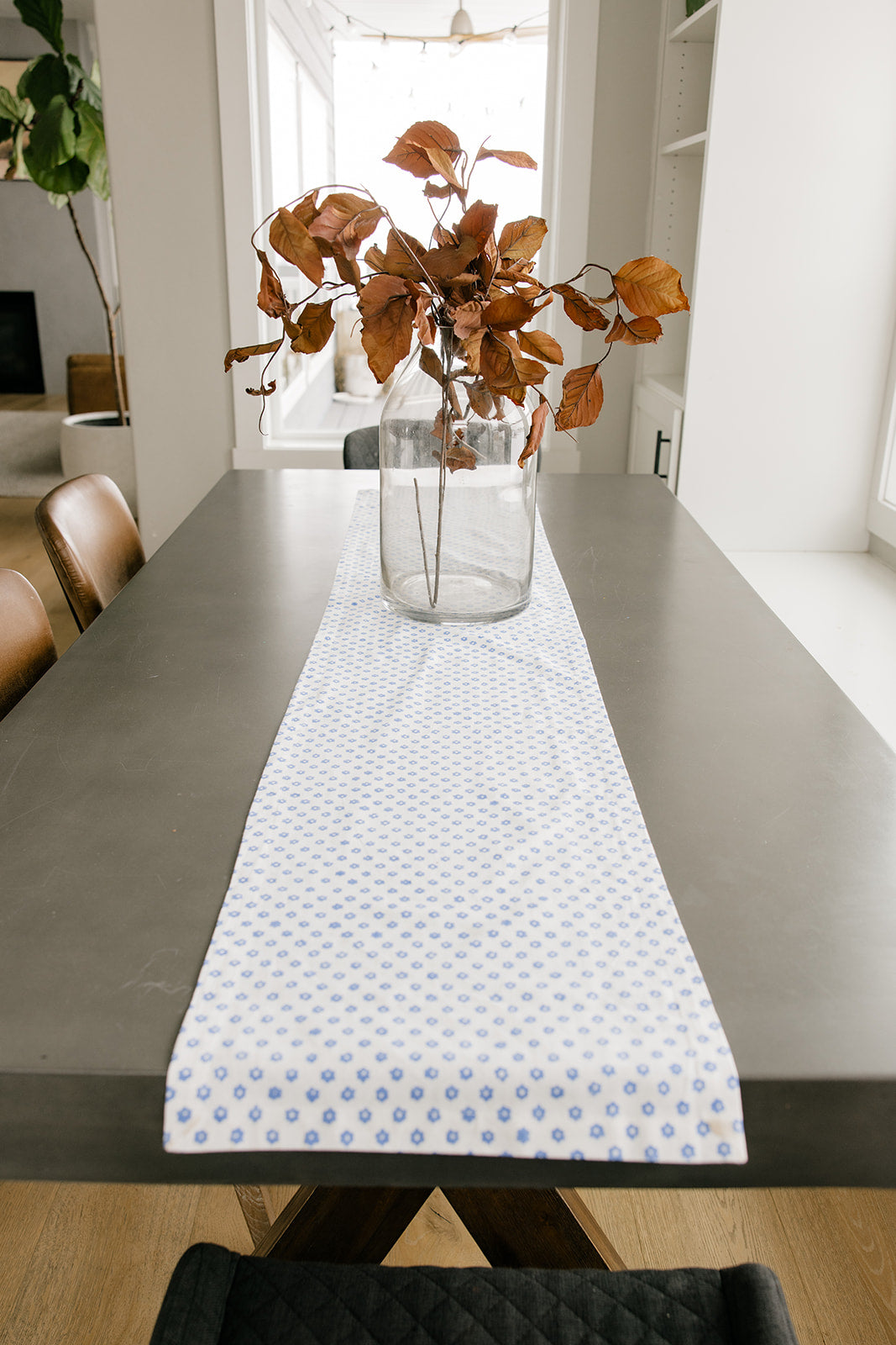 Daisy Artisan Printed Table Runner