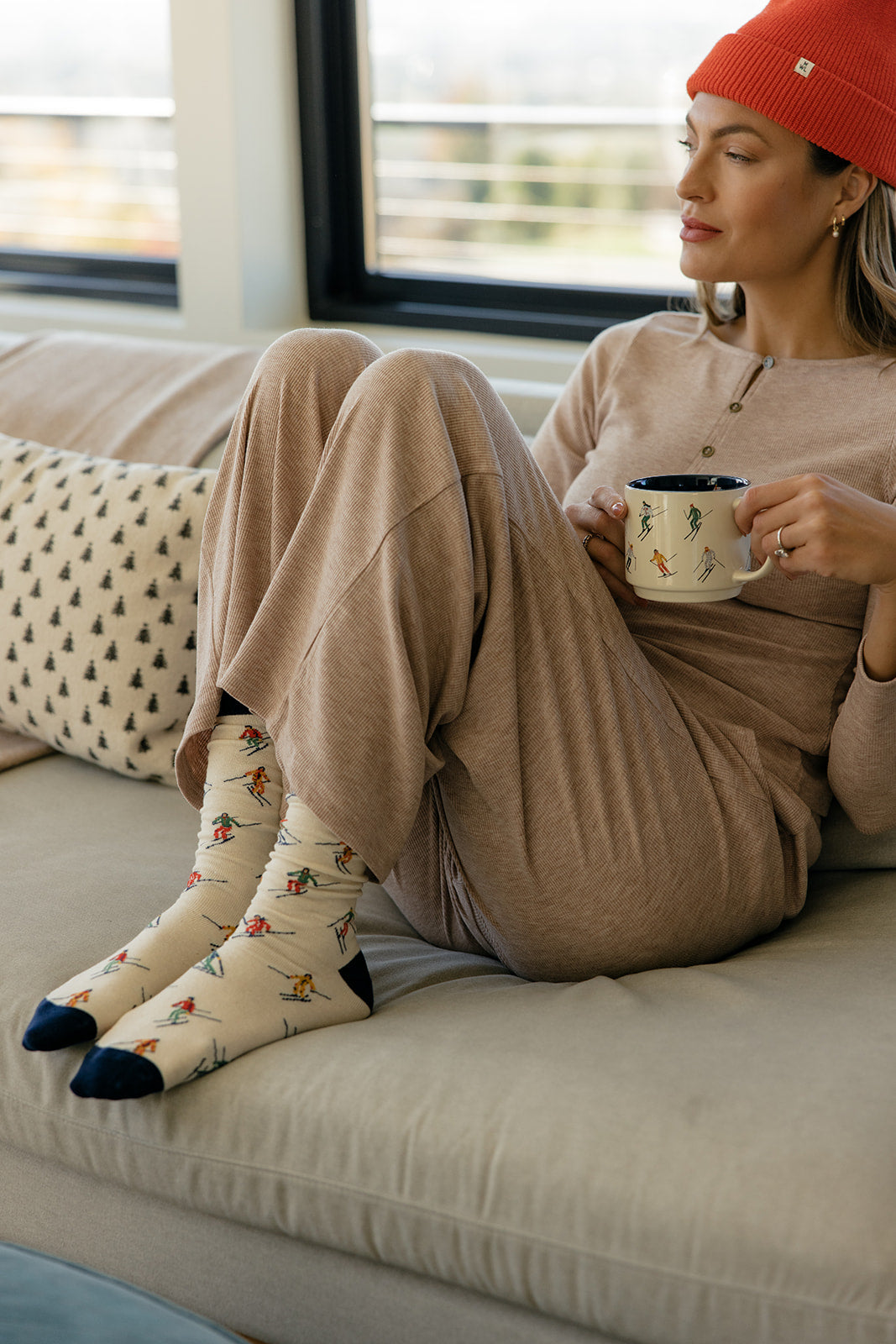 Ski Ya Later Mug and Socks Set