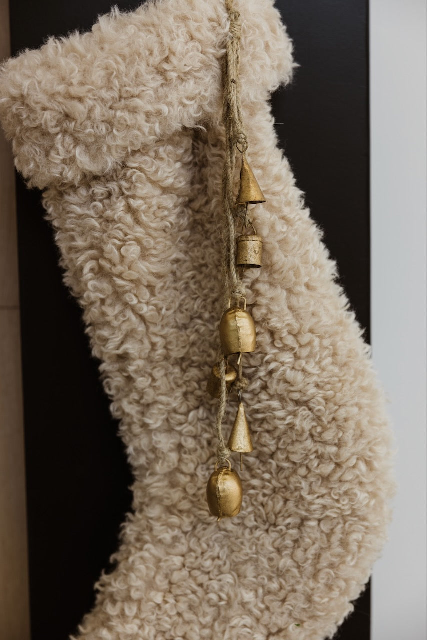 Jingle All the Way Antique Bell & Jute Rope Cluster