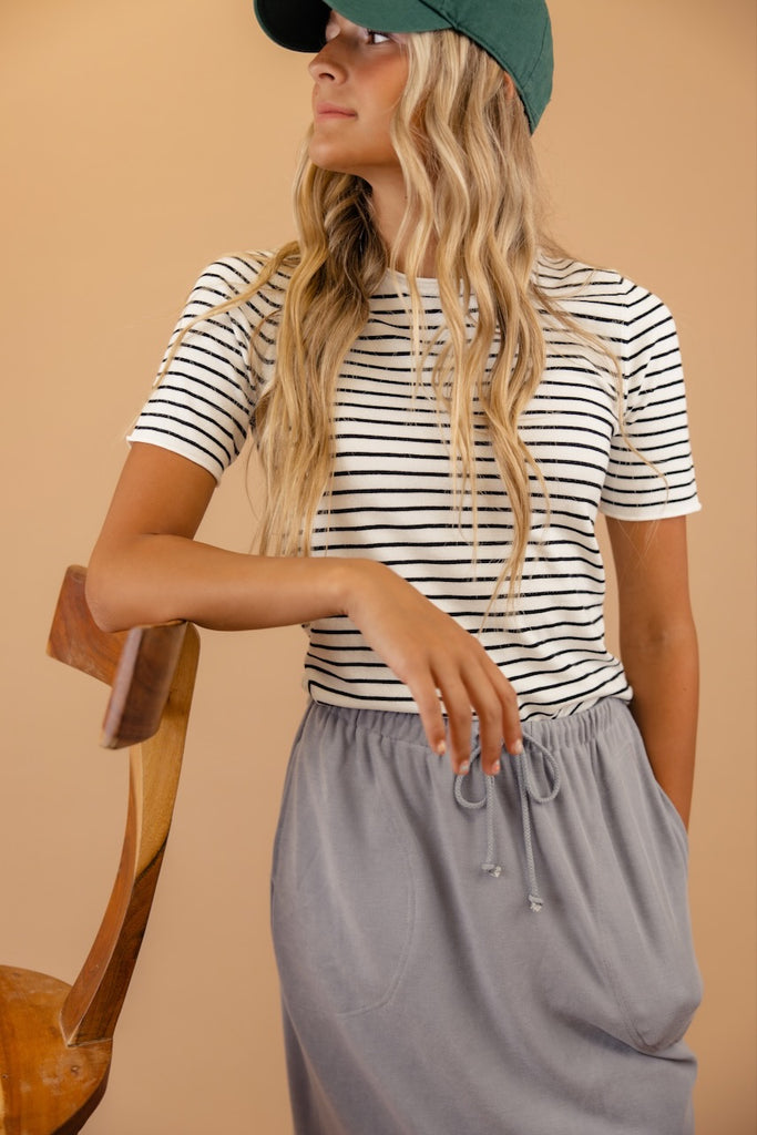 Black and White Stripe Tee | ROOLEE