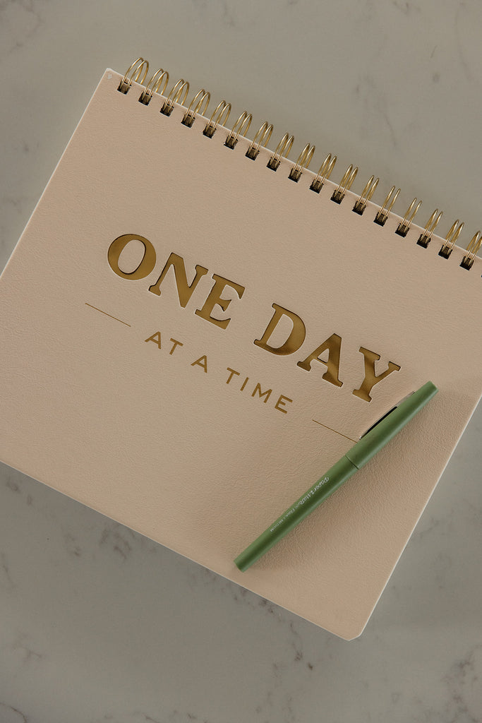 One Day at a Time Desk Planner Pad
