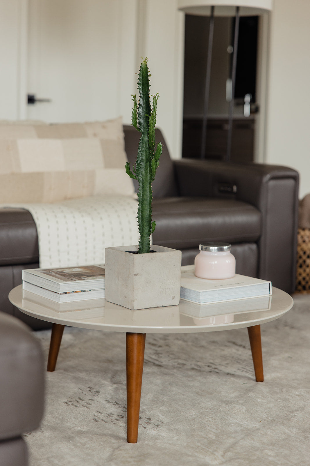 Cement Square Catchpot