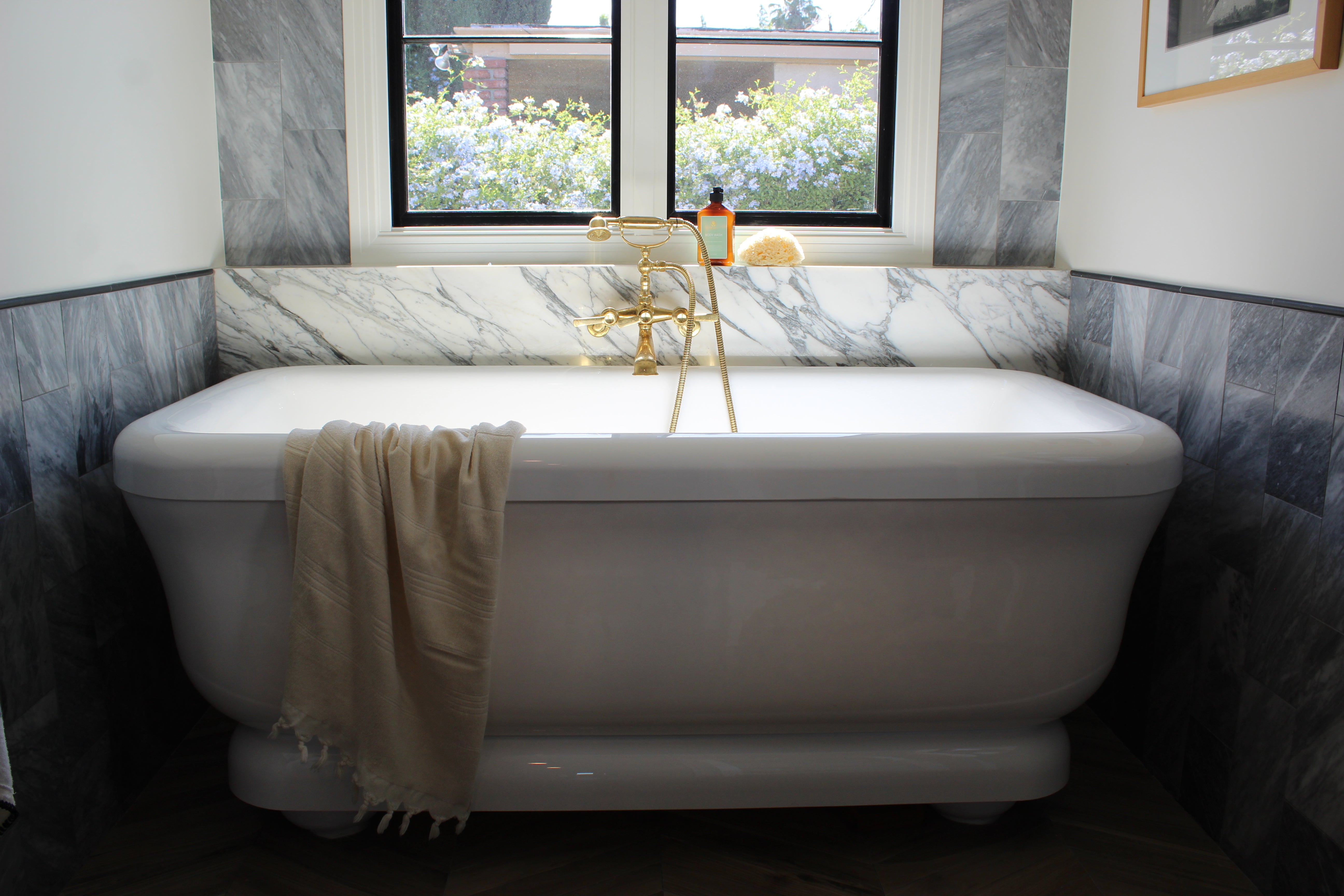 Heales Organic Body Wash