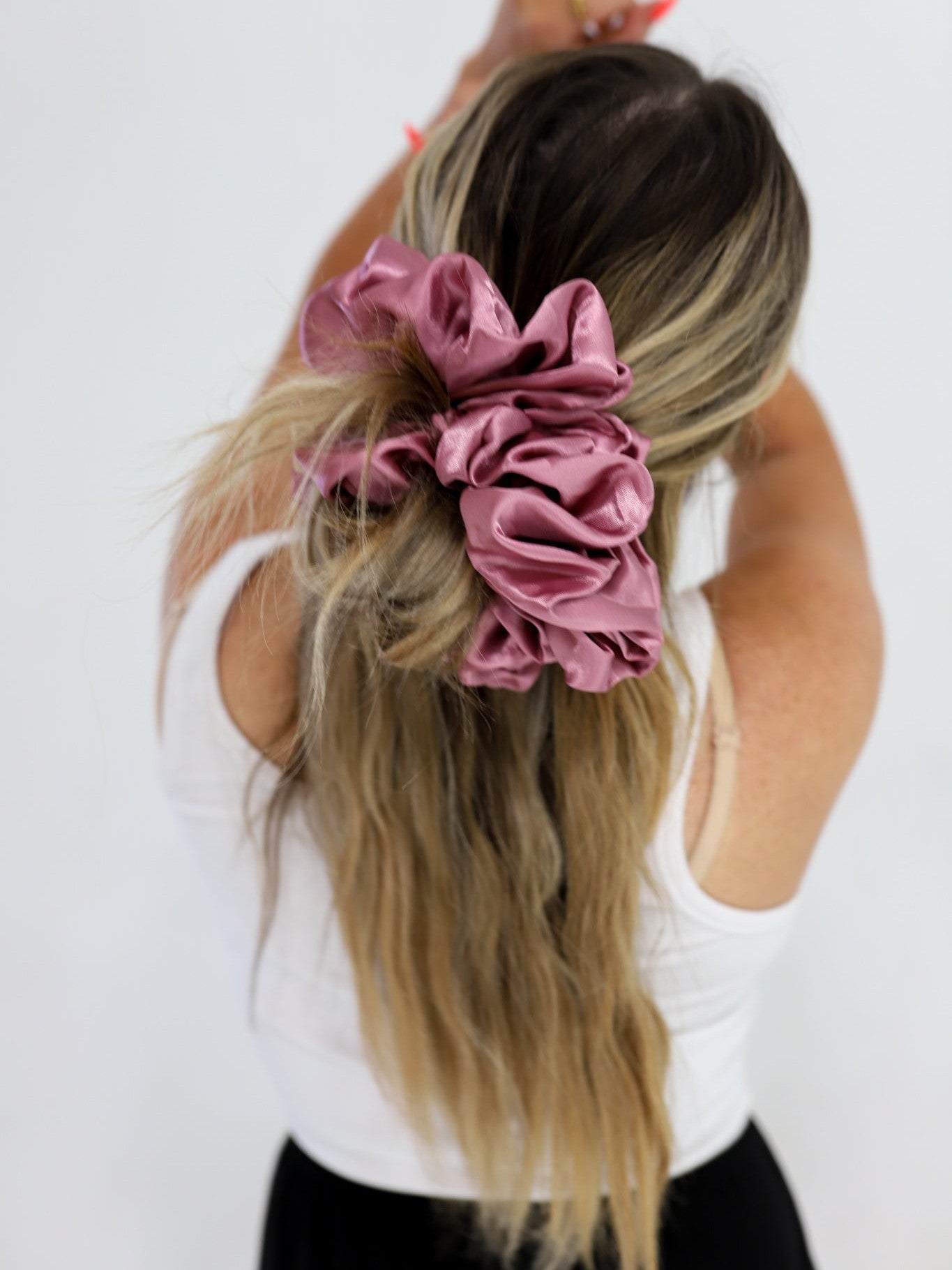 JUMBO SLEEP SILK/SATIN SCRUNCHIES