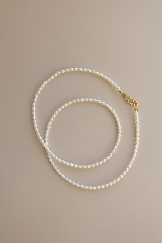 Tiny Rice Pearl Necklace