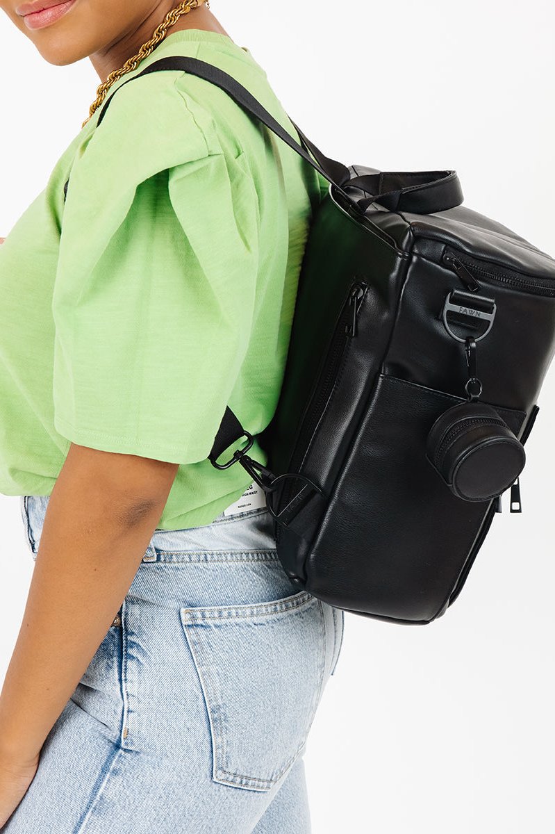 The Paci Case - Black / Black