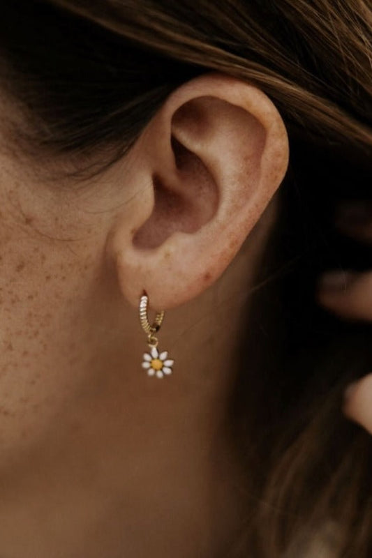 Carolina Daisy Hoops