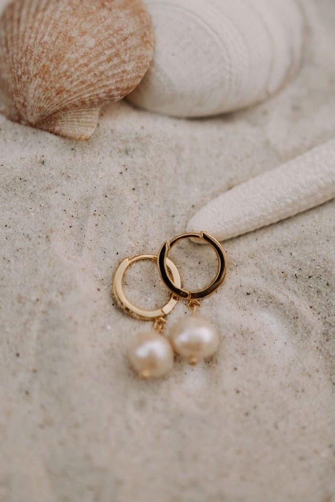 Bondi Pearl Earrings