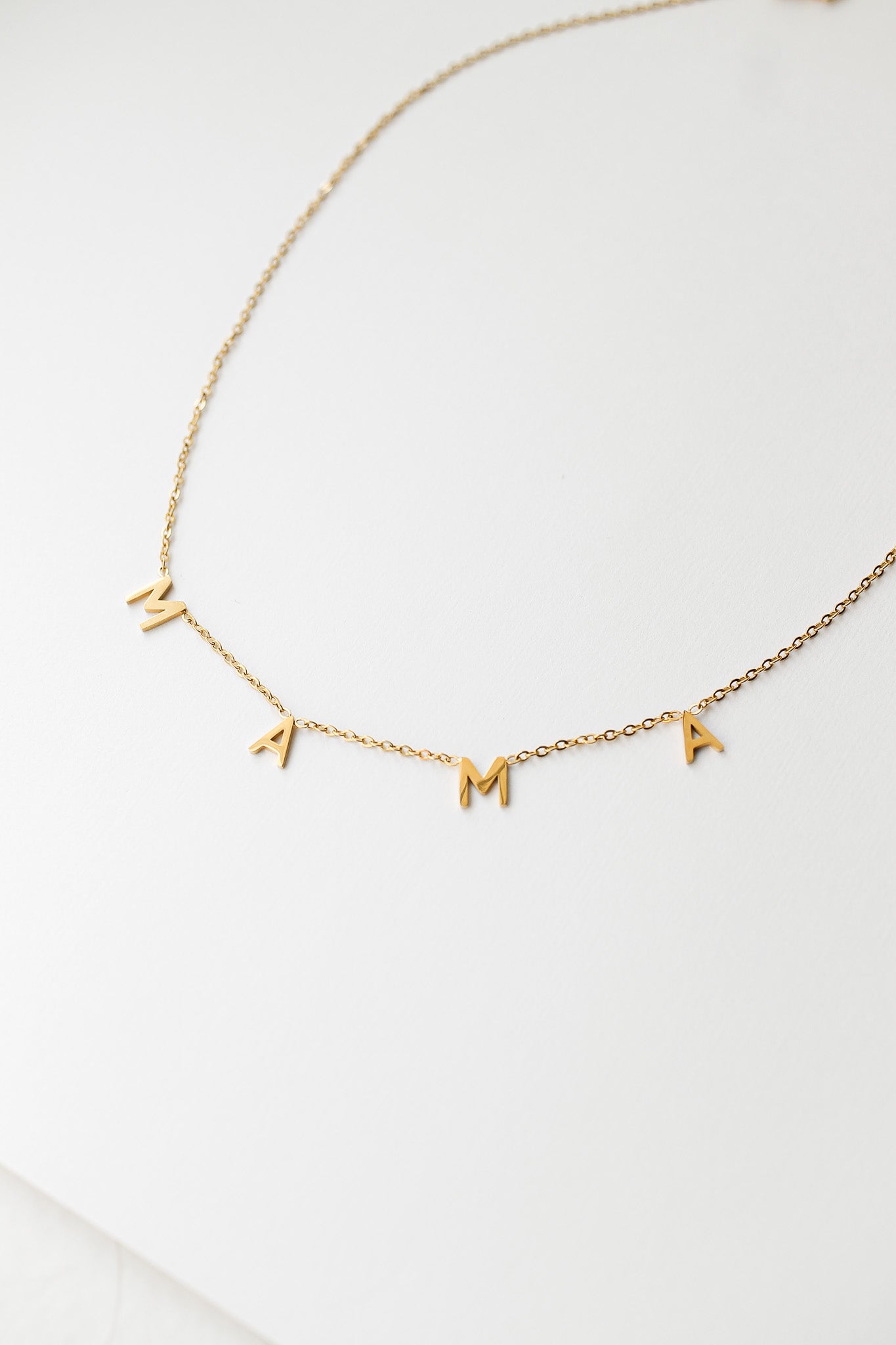 MAMA Necklace in Gold