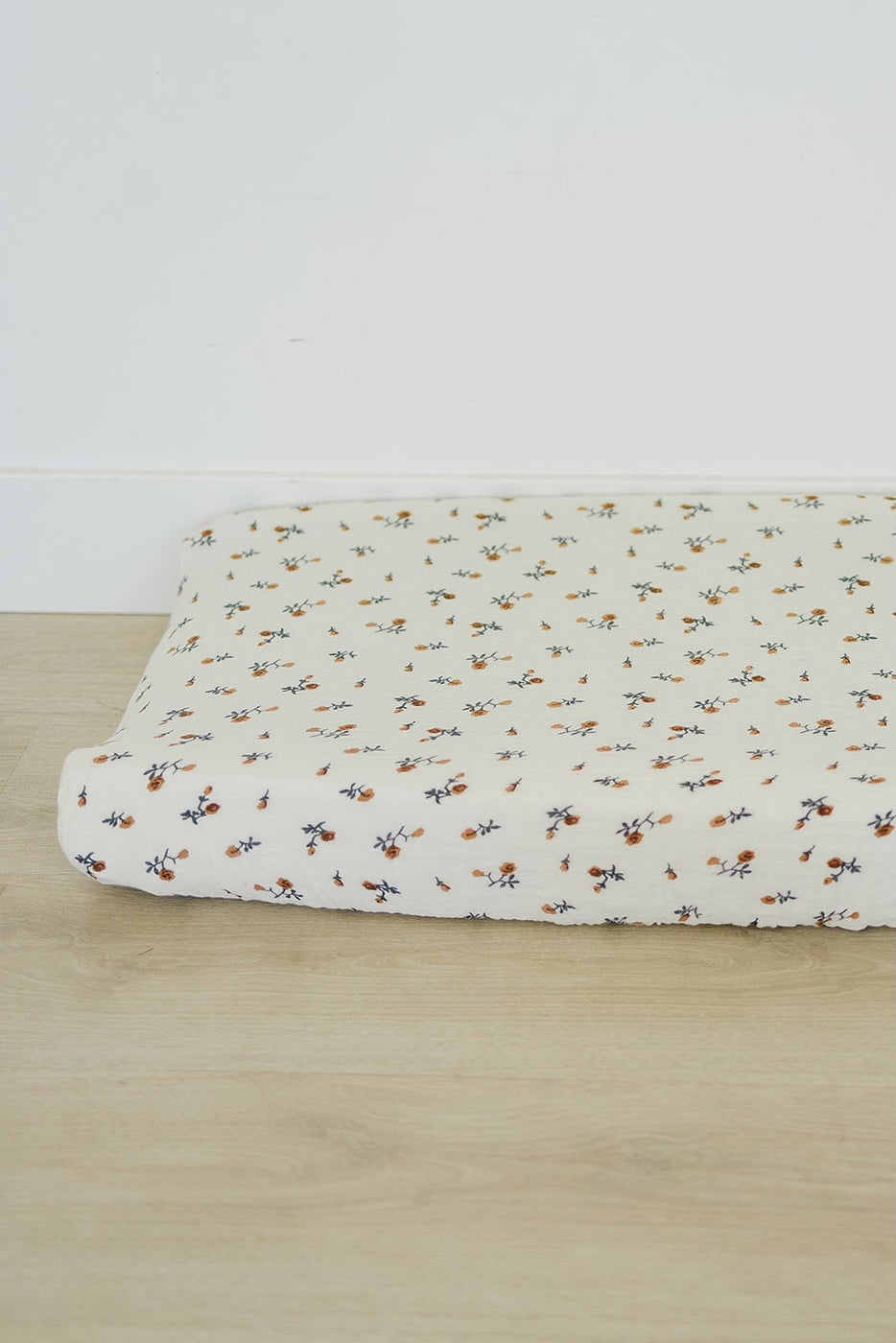 Cream Floral Muslin Changing Pad Cover