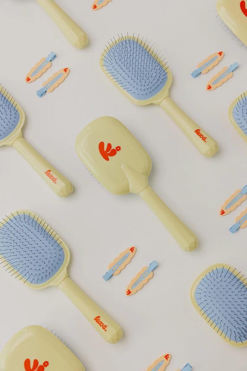 KAXI Scalp To Ends Brush
