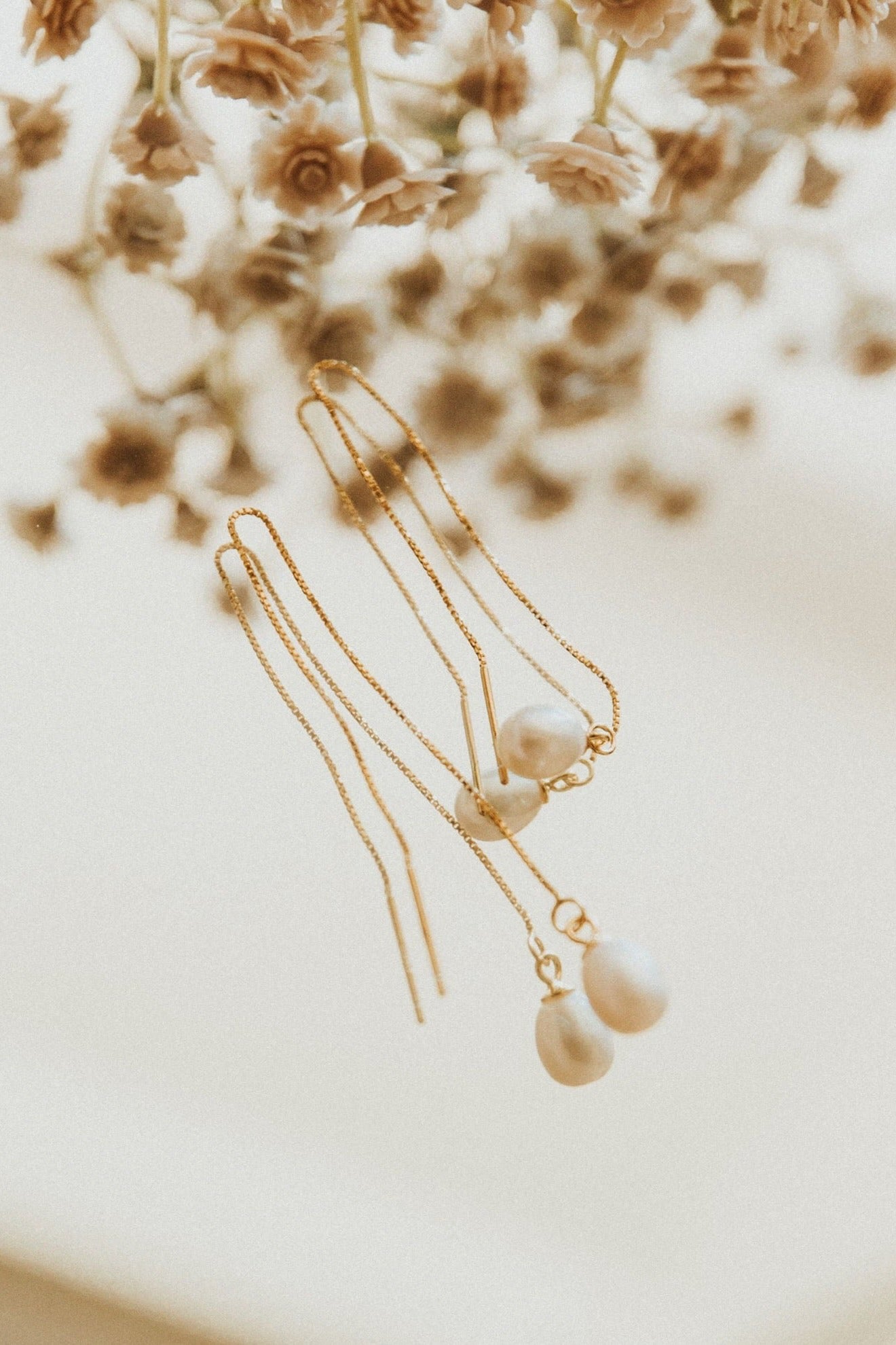 Crystal Cove Pearl Threaders