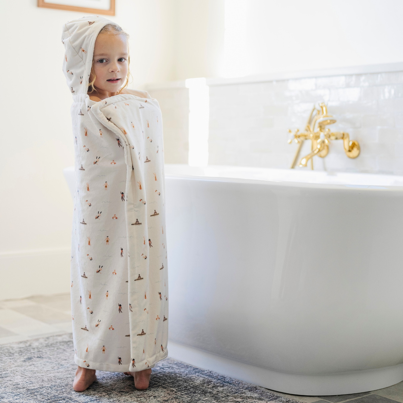 HOODED TOWELS