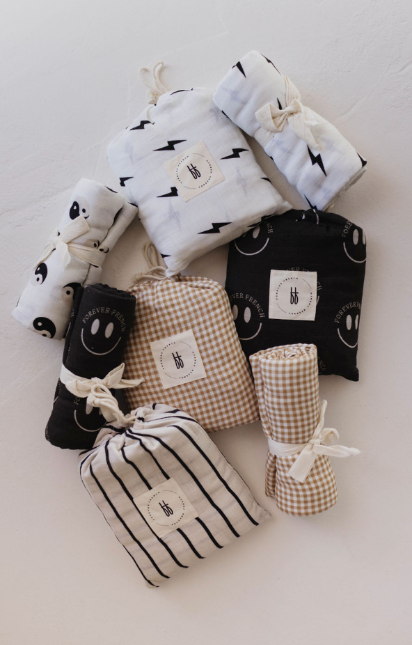 Muslin Swaddle | Black Lightning Bolt