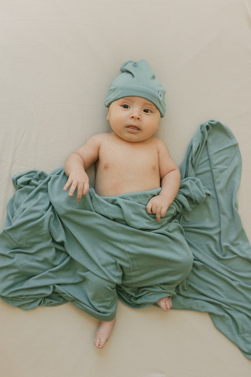 Harbor Stretch Knit Swaddle and Hat Set