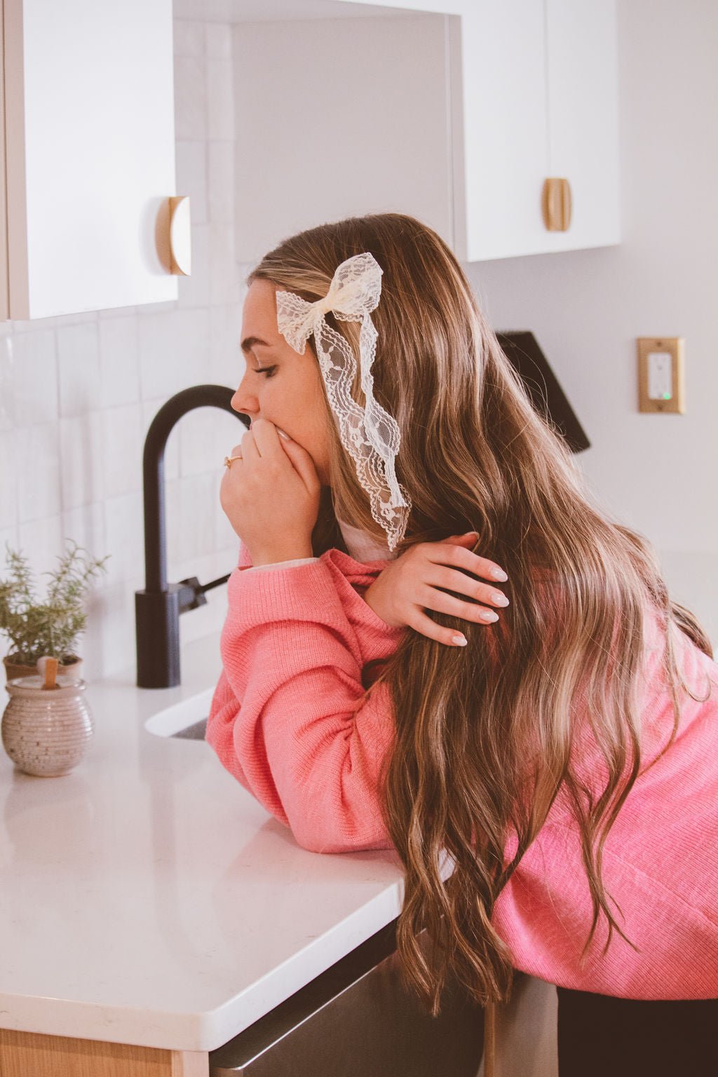 Callie Lace Bow Clip