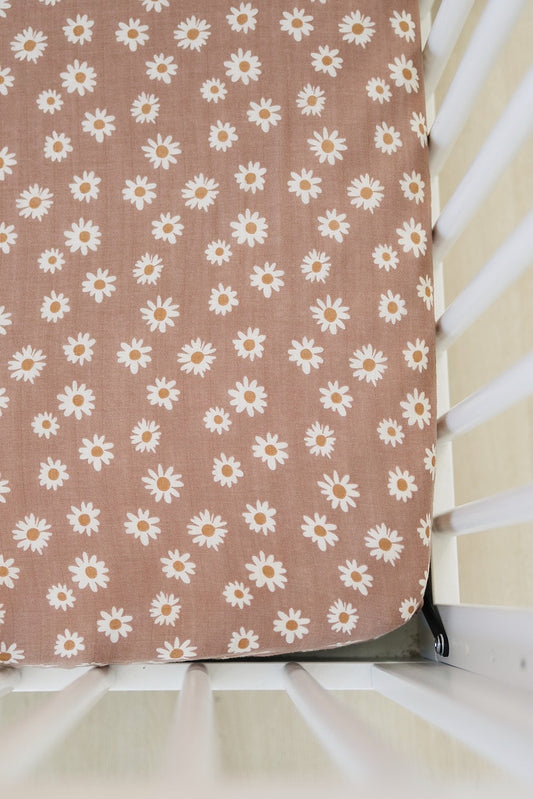 Daisy Dream Muslin Crib Sheet