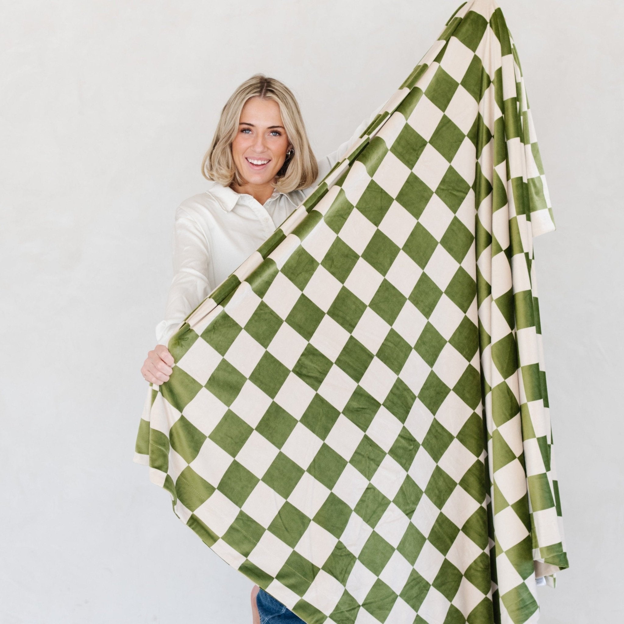 MINKY STRETCH XL THROW BLANKETS