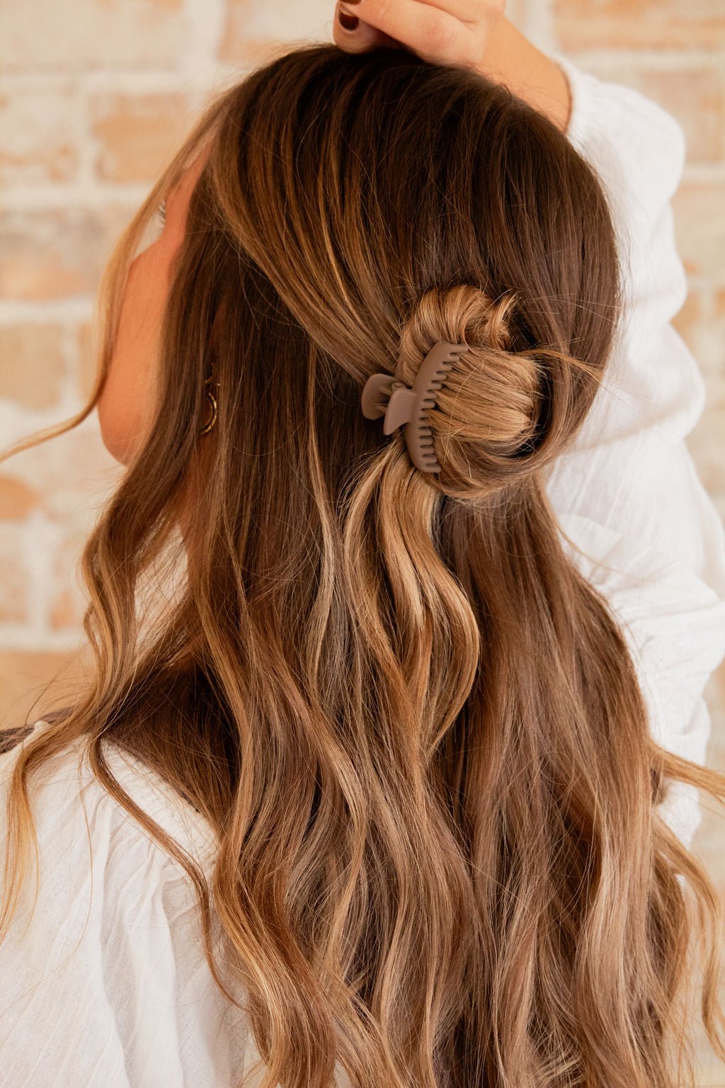 Thin Hair French Twist Claw Clip