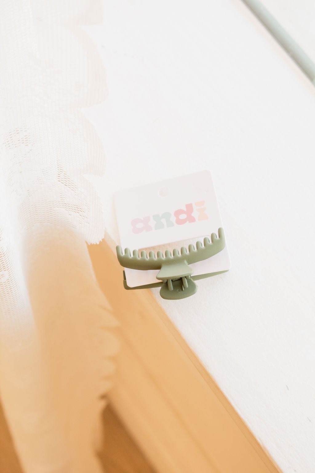 Thin Hair French Twist Claw Clip