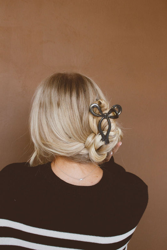 Vintage Bow Claw Clip