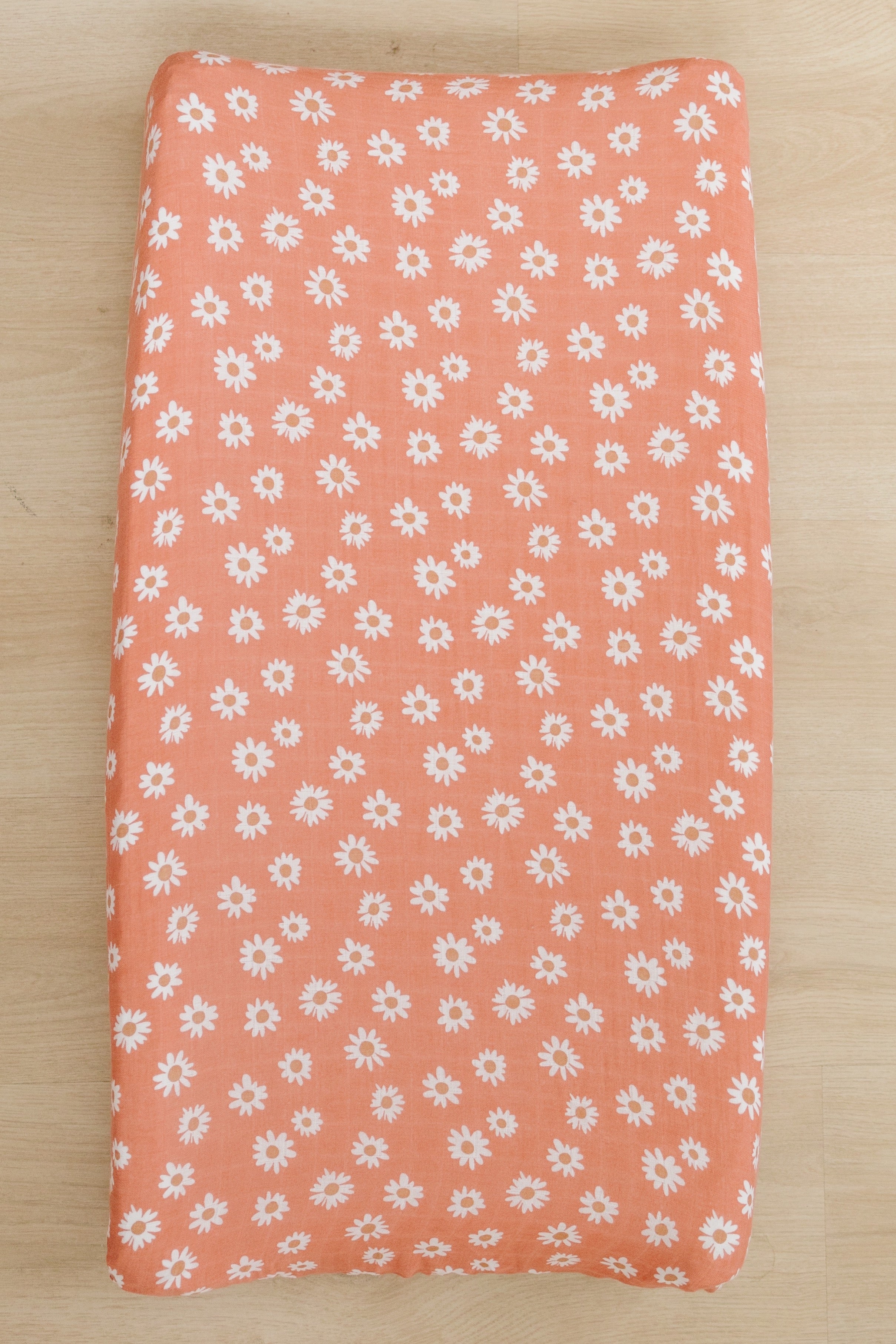 Mebie Baby Arizona Daisy Crib Sheet