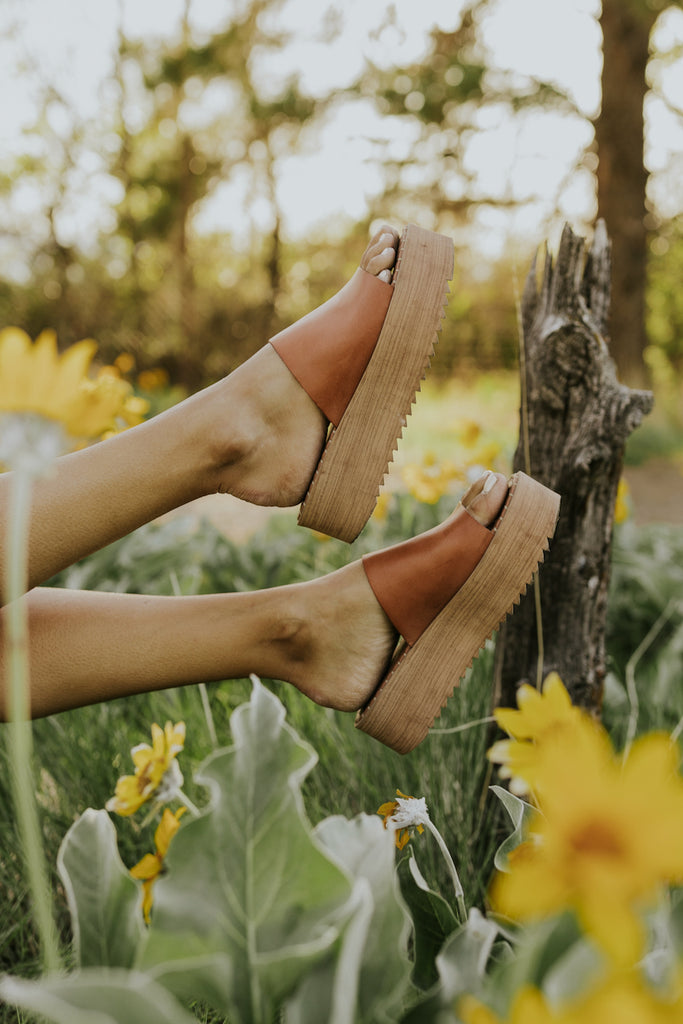 Platform heels for summer | ROOLEE