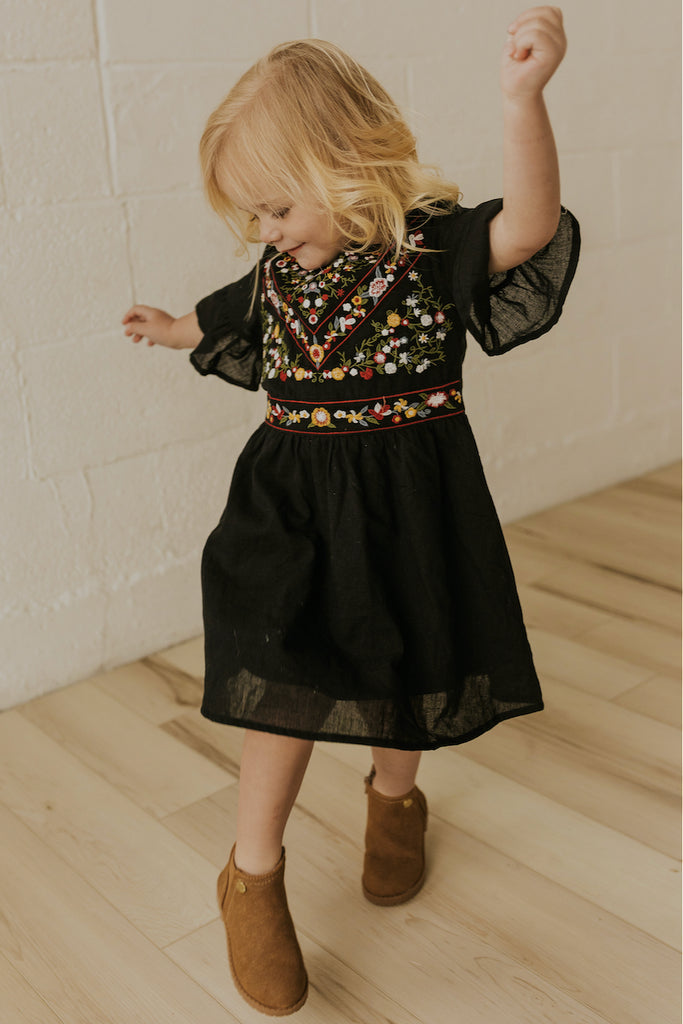 Womens Spring Dresses Online for Mom and Daughter | ROOLEE