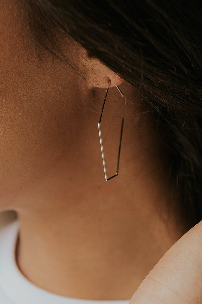 Simple Silver Earrings | ROOLEE