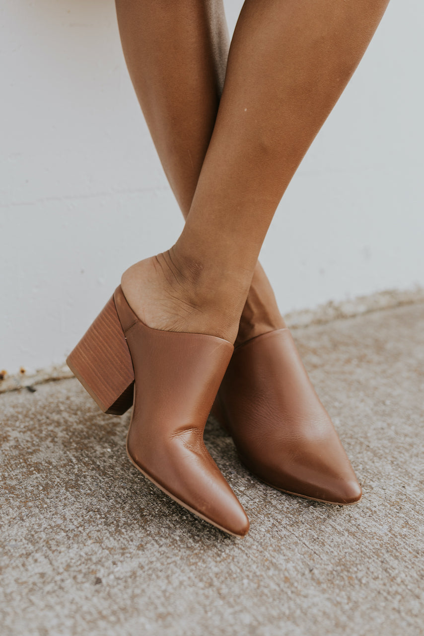 Pilar Printed Detail Pointed Toe Heel Mule In Brown Fabric | EGO